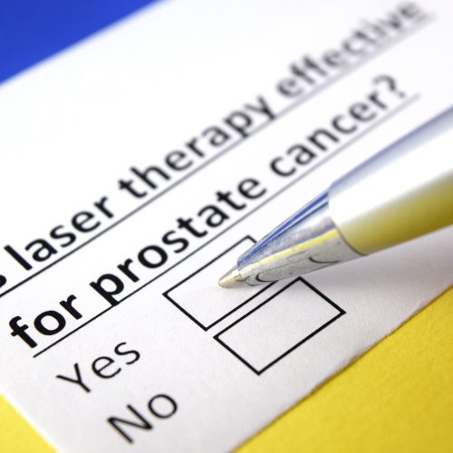 ¿Qué debo esperar en el postoperatorio de una cirugía de una Hiperplasia Benigna de Próstata con láser?